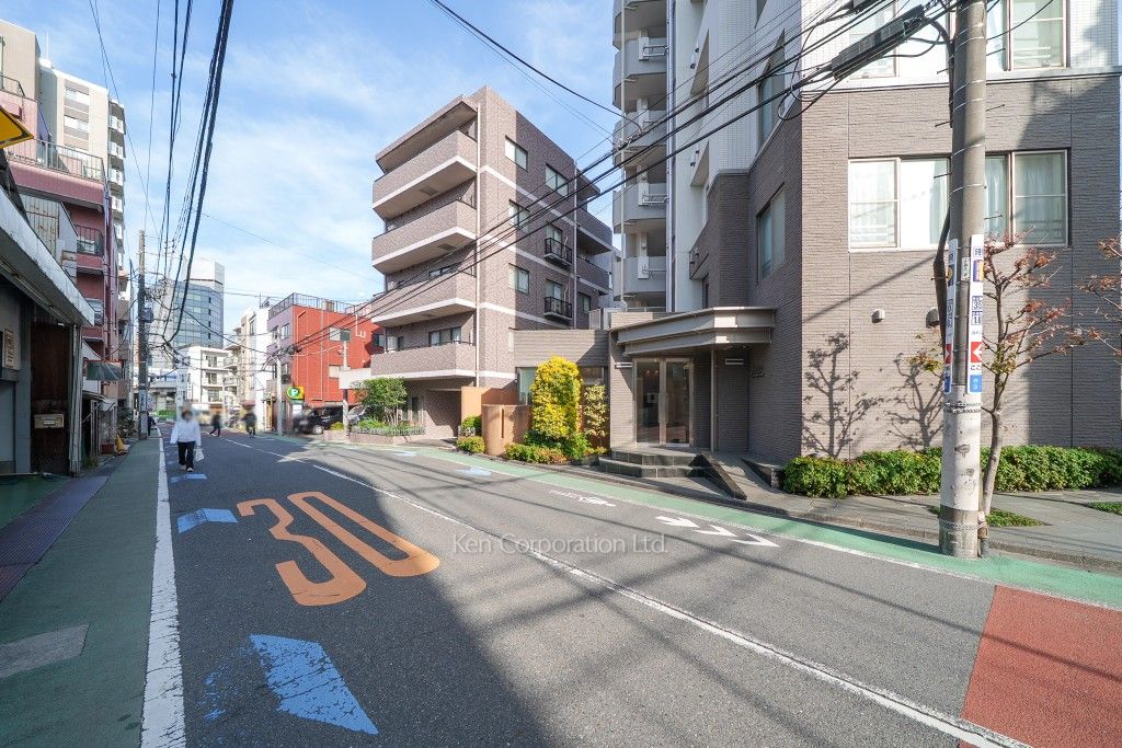 D’グランセ白金の写真 前面道路