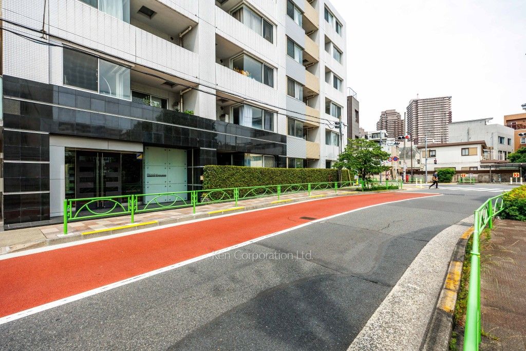 レジディア恵比寿南の写真 前面道路