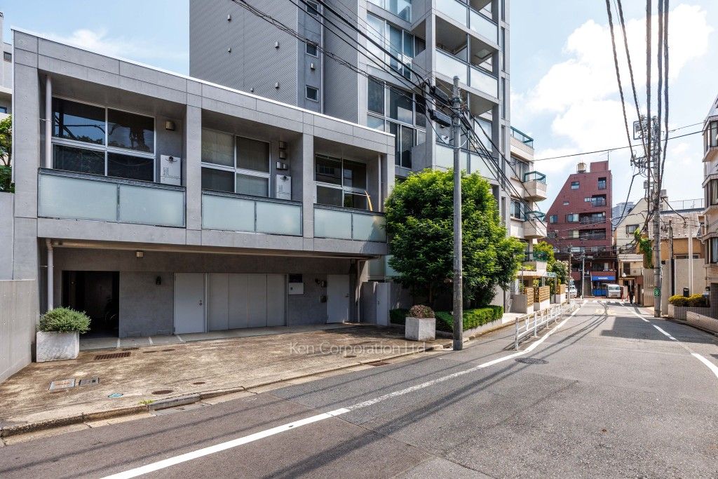 カスタリア渋谷櫻丘の写真 前面道路