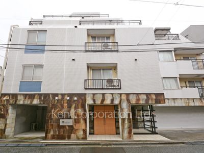 トゥールロワイヤル エルモア代々木上原の写真 外観ひき