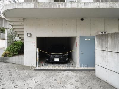 エスコートノヴェル広尾の写真 駐車場