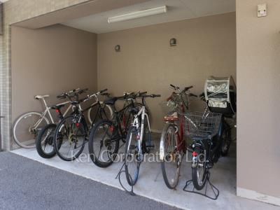 サンシャインハウス目黒本町の写真 駐輪場