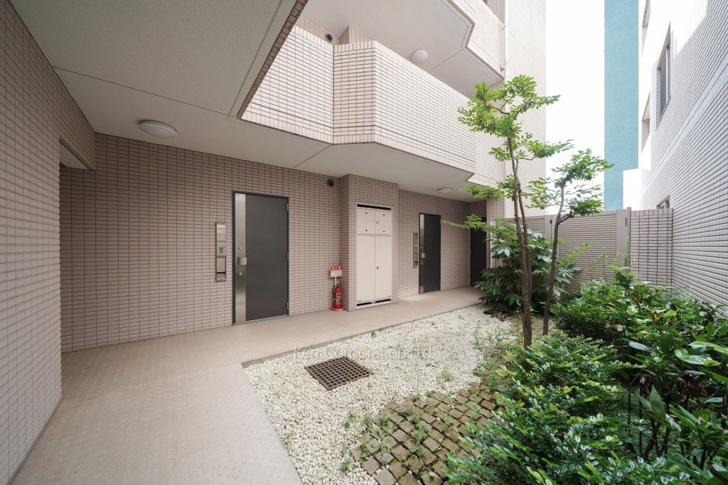 ダイナシティ目白の写真 共用廊下