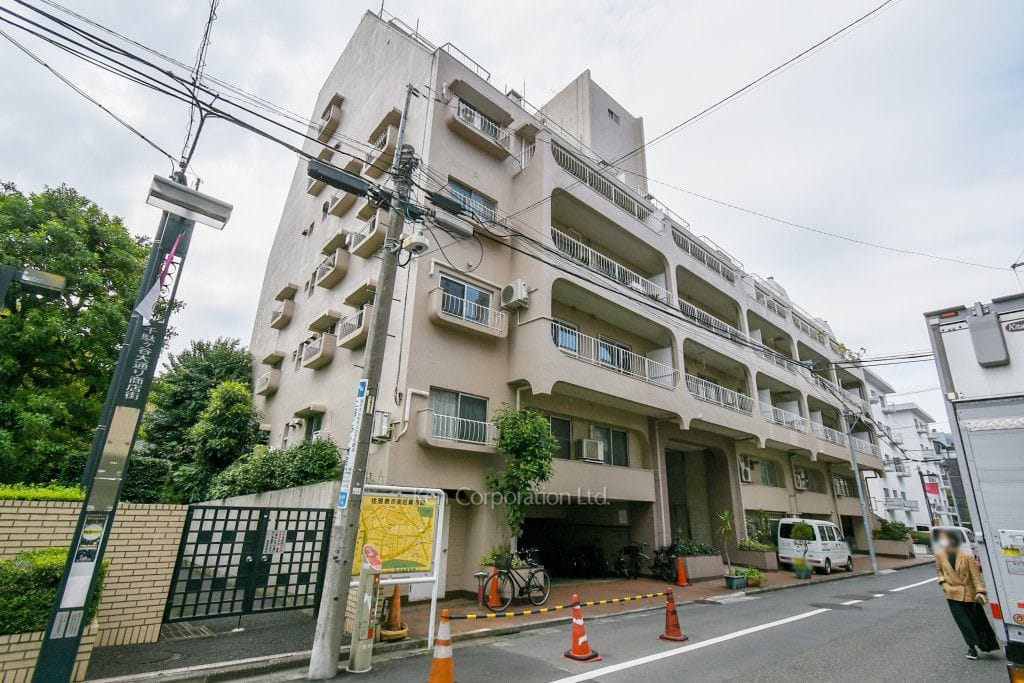  外観ひき