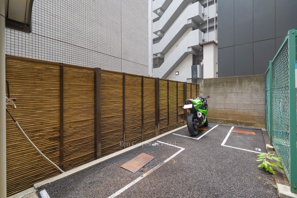 カルチェ恵比寿の写真 バイク置き場