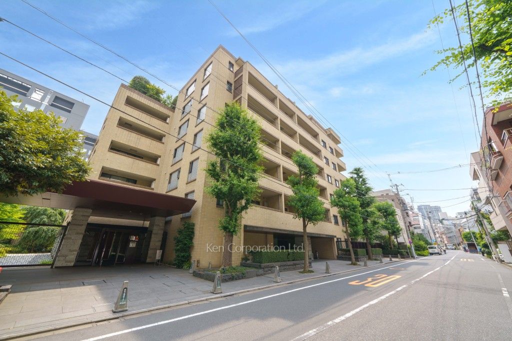 アトラス江戸川アパートメントの写真 外観ひき