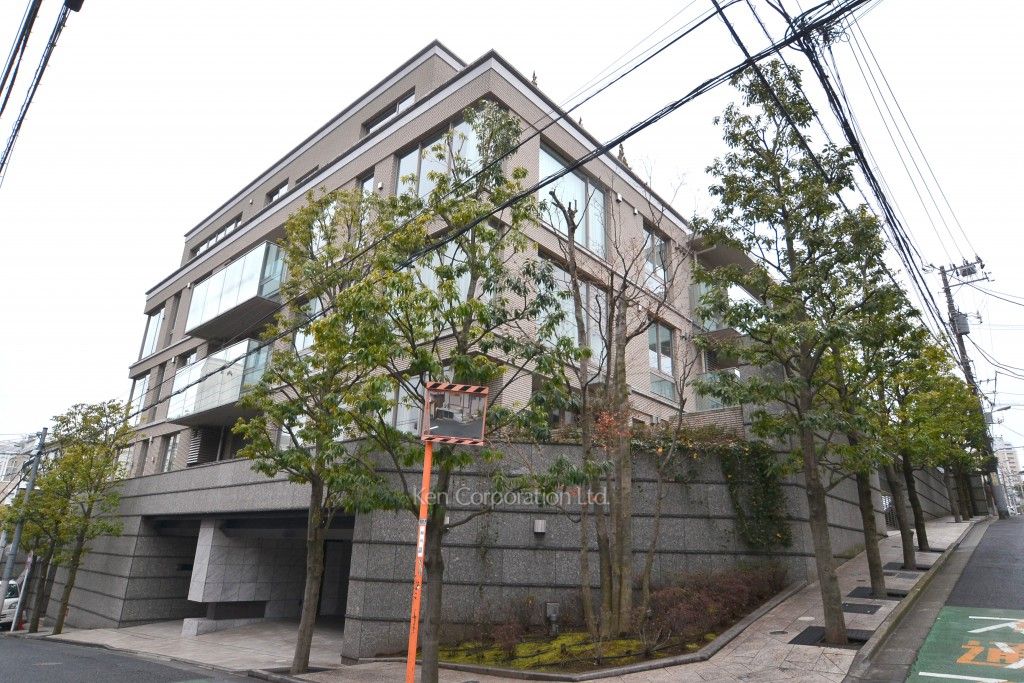 フォレセーヌ池田山公園の写真 外観ひき