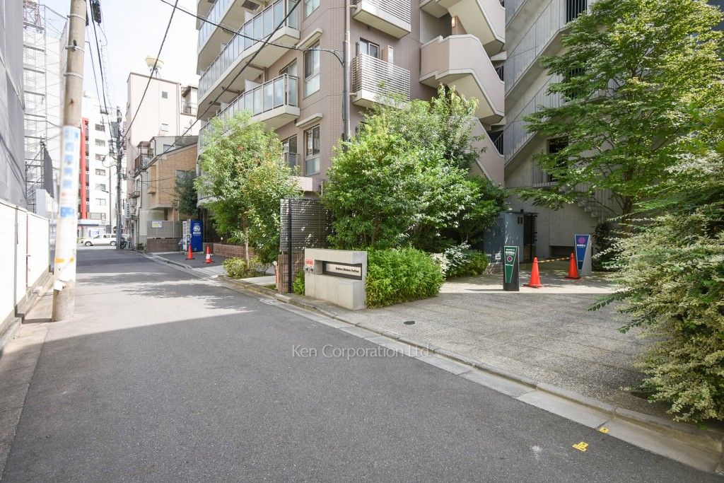 レジデンス白金パークフロントの写真 前面道路