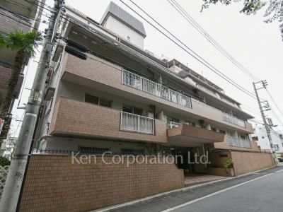 広尾ハイツの写真 外観ひき