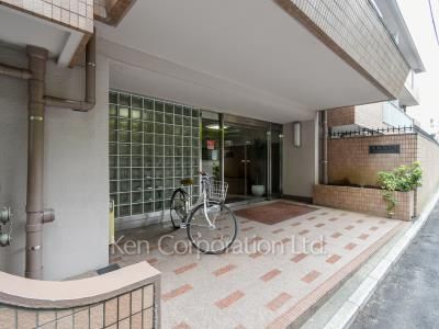 広尾ハイツの写真 外観より