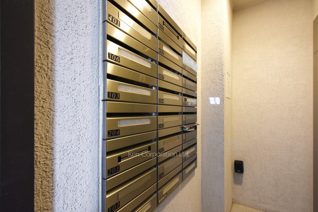 白金台レジデンスの写真 郵便受け