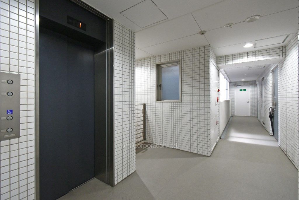 クオリア銀座やま祢ビルの写真 共用廊下