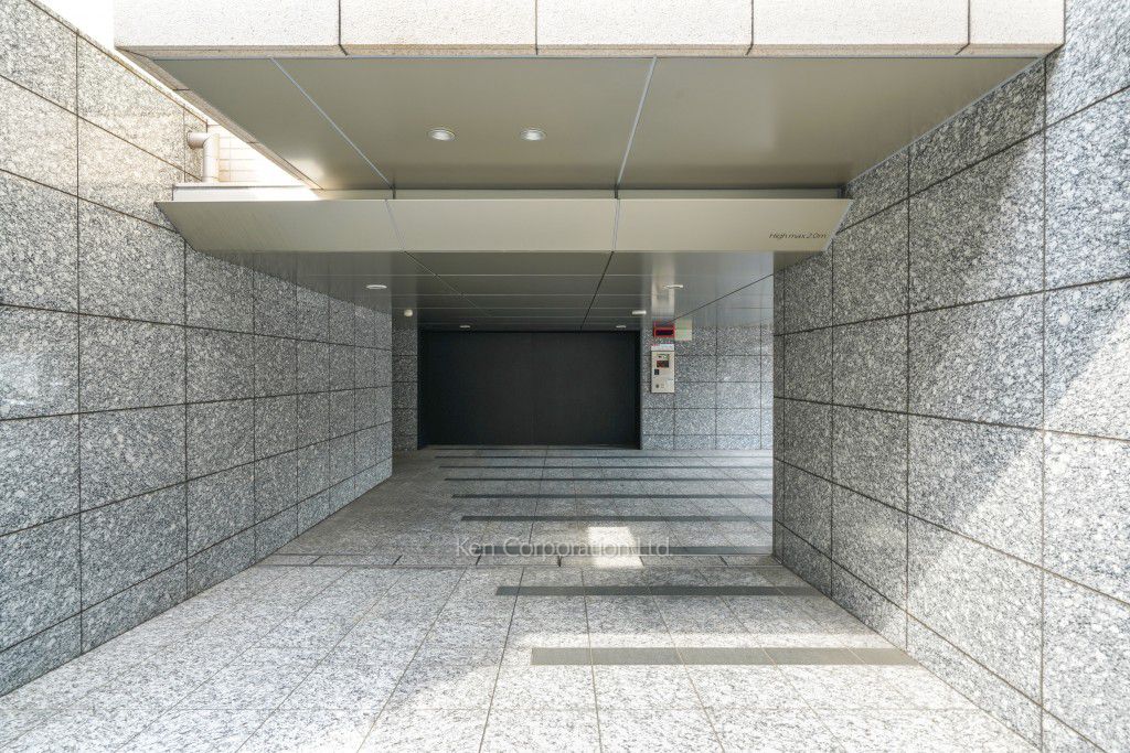 プラウド神山町の写真 駐車場