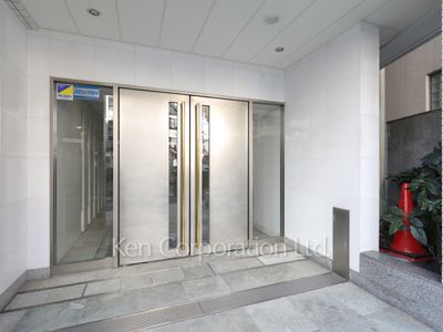 ピアース東京インプレイスの写真 外観より