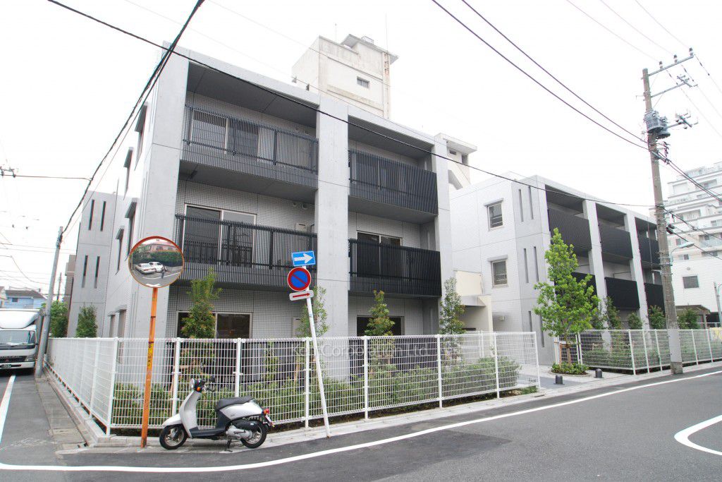 ルミエール中町の写真 外観ひき