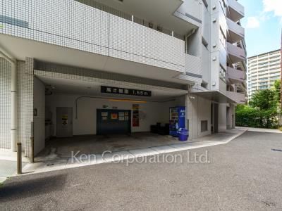 レグノ・グランデ一番町タワーの写真 駐車場
