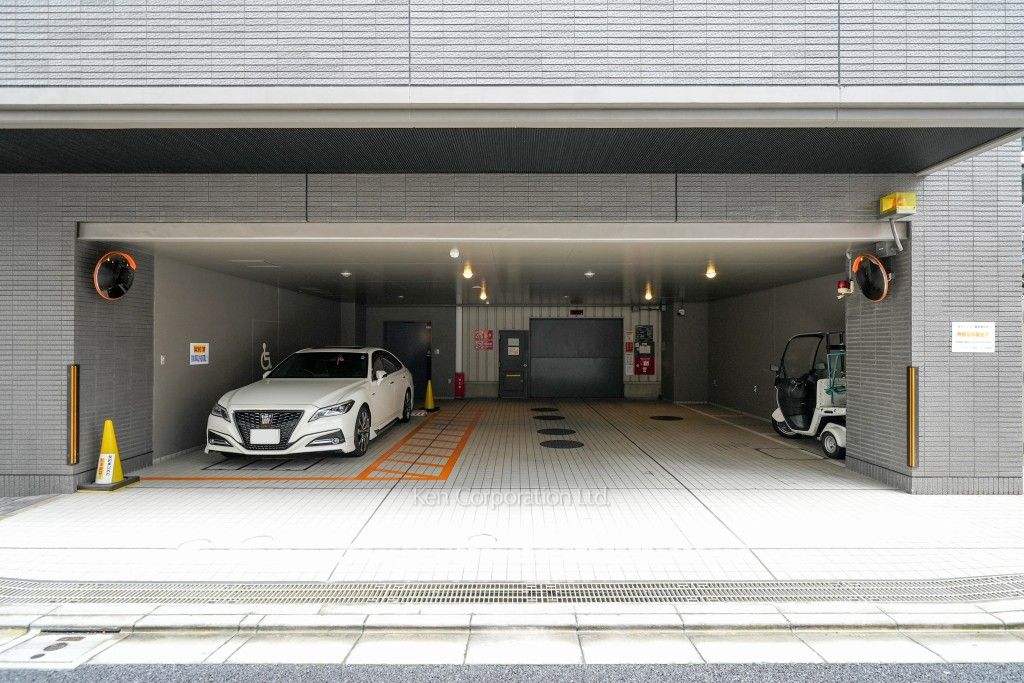 レフィール築地レジデンスの写真 駐車場