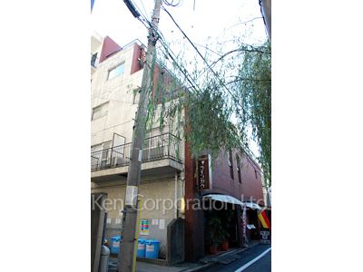 国都マンション四谷の写真 外観ひき