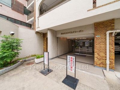 学芸大スカイスクレーパーの写真 外観より