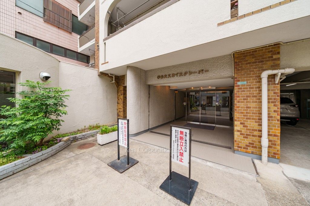 学芸大スカイスクレーパーの写真 外観より