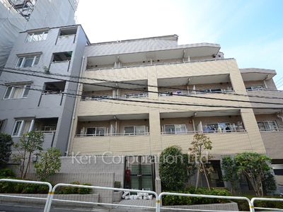 ラグジュアリーアパートメント西新宿の写真 外観ひき