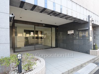 ラグジュアリーアパートメント西新宿の写真 外観より