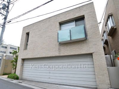 MANOR HOUSE 東山の写真 外観ひき