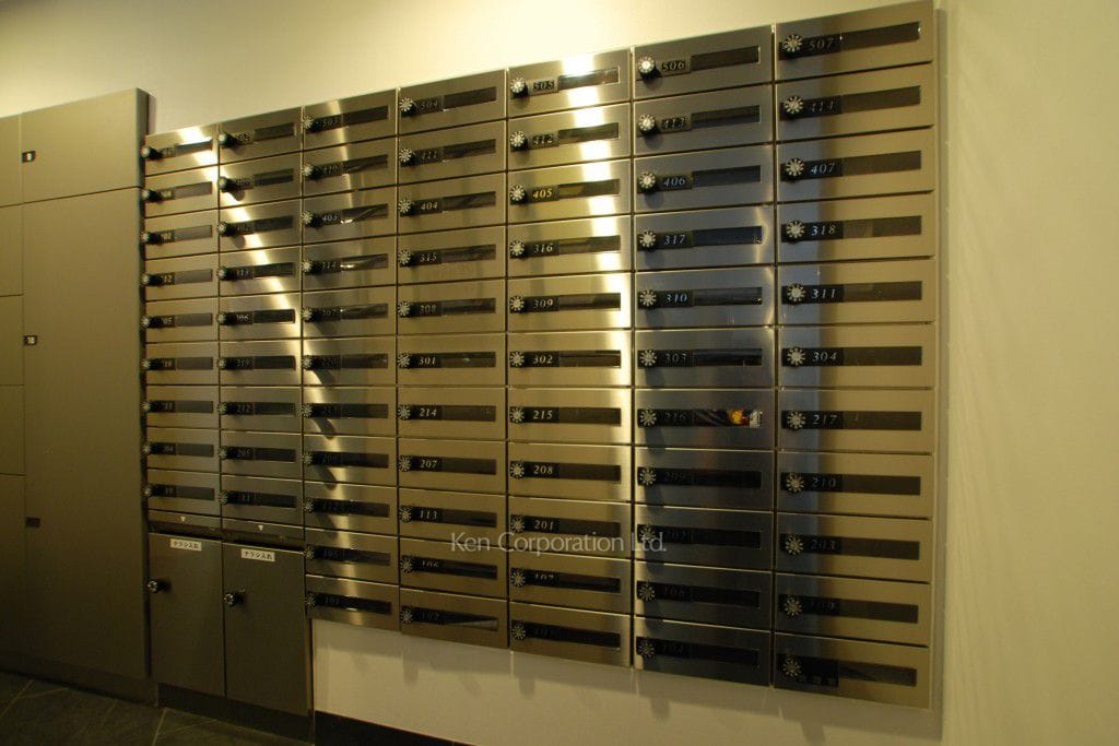 メゾンカルム西新宿の写真 郵便受け