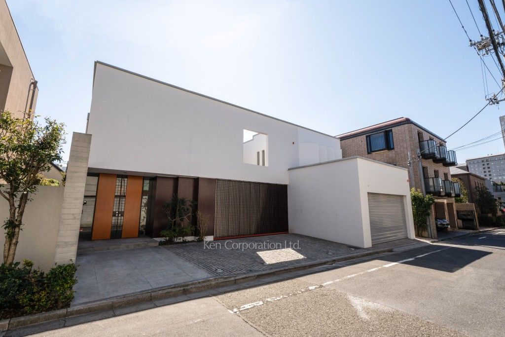 広尾戸建の写真  外観ひき