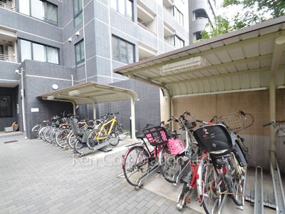 ルネ神楽坂の写真 駐輪場