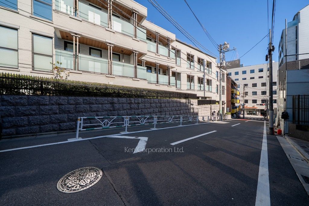 サンウッド松濤の写真 前面道路