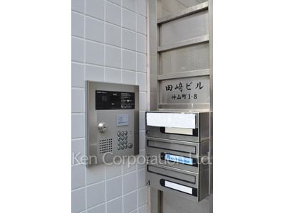 田崎ビルの写真 郵便受け、宅配ボックス