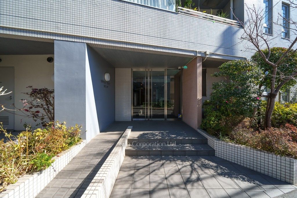グランドメゾン都立大学の写真 外観より