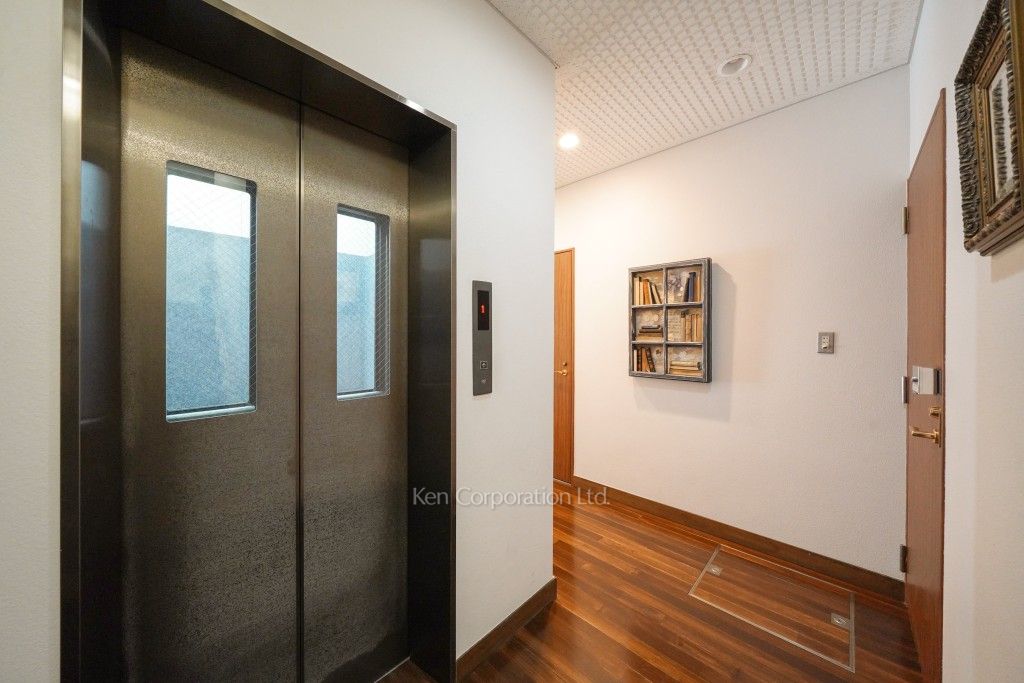 番町WESTの写真 エントランス