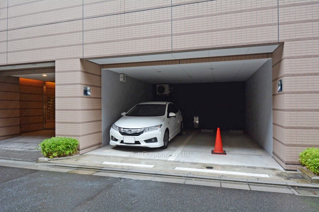 ルジェンテリベル日本橋濱町の写真 駐車場