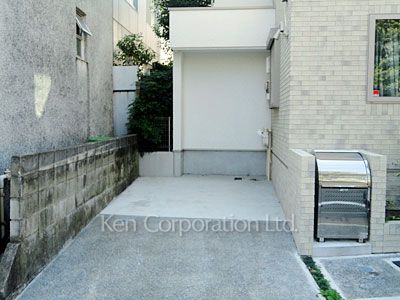 ヴィラアイリスの写真 駐車場