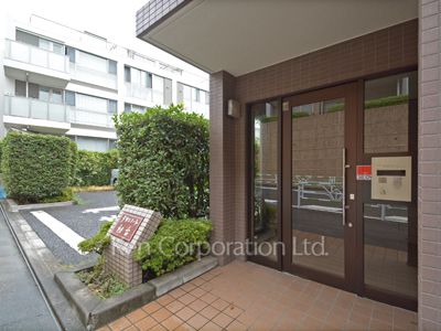 タウンコート初台の写真 外観より
