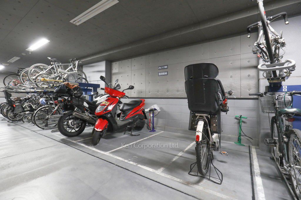 フォルム白金の写真 バイク置き場