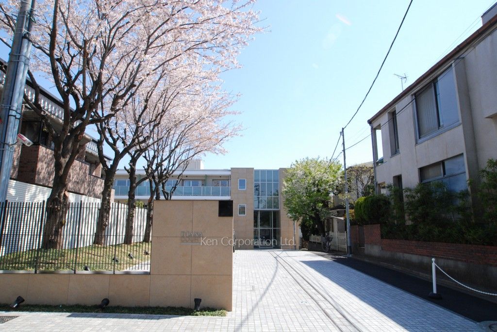  外観ひき