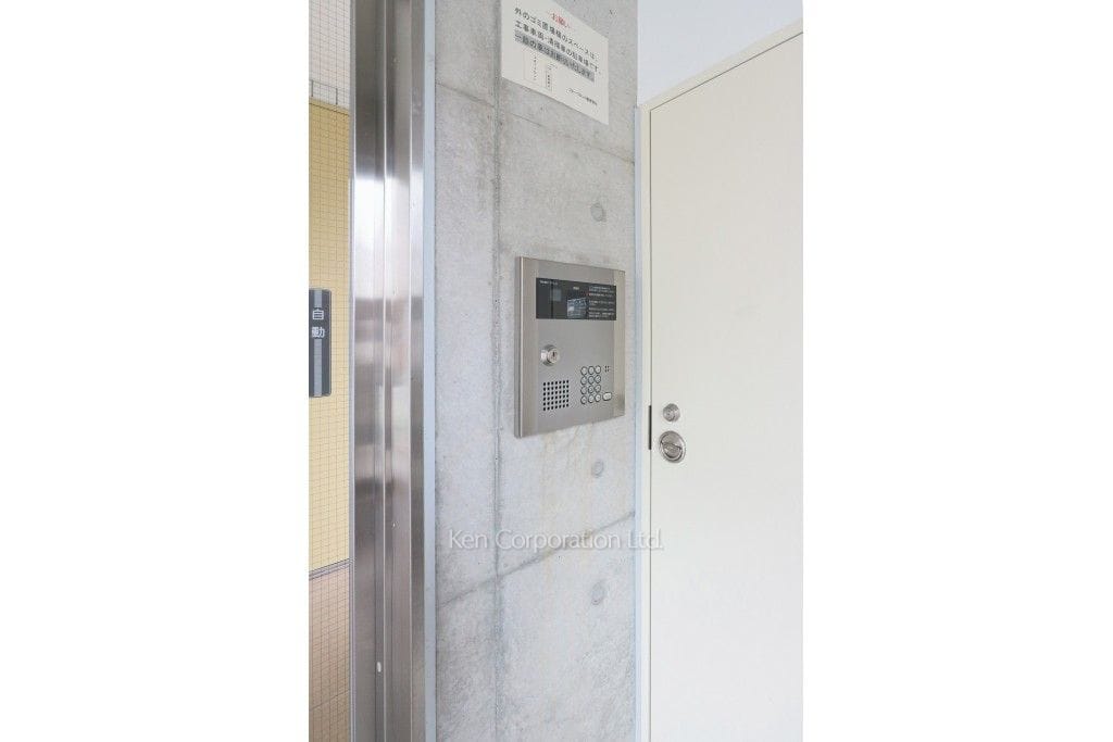 フォーフロントの写真 オートロック