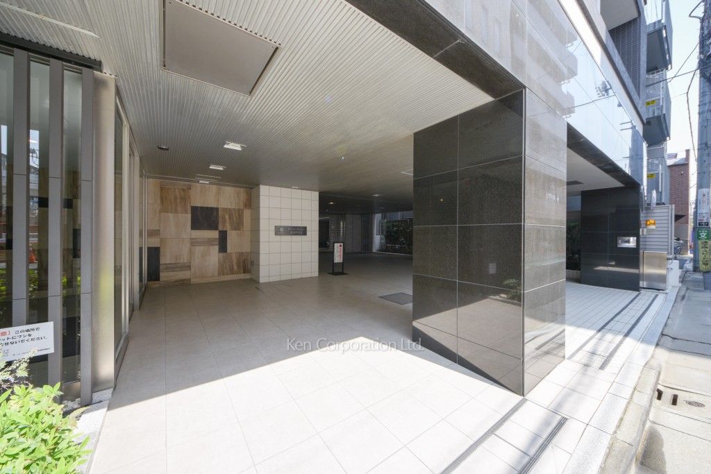 ザ・パークハウス新宿御苑西の写真 外観より