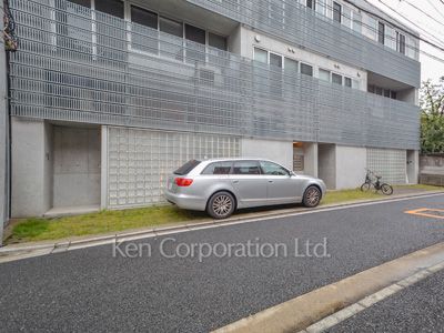 barresの写真 駐車場