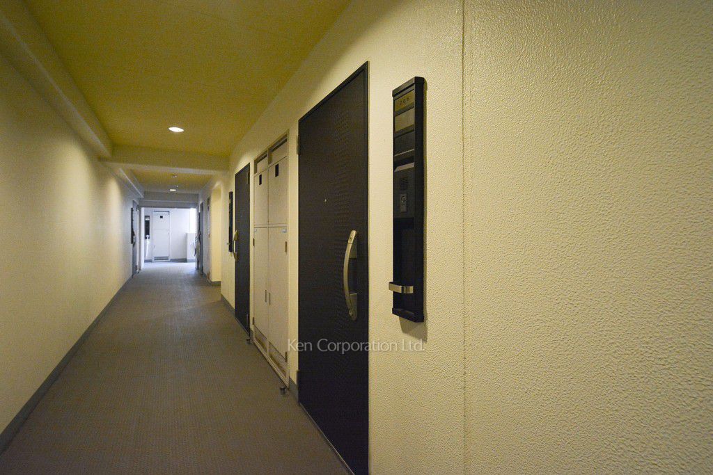 ユニフォート目黒中町の写真 共用廊下