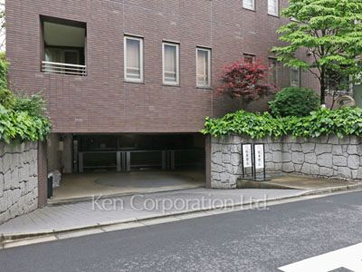 フォルム南麻布の写真 駐車場