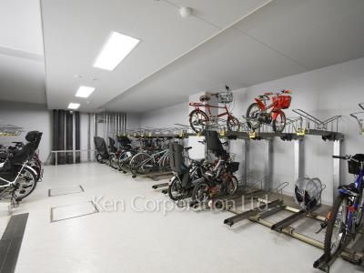 駐輪場