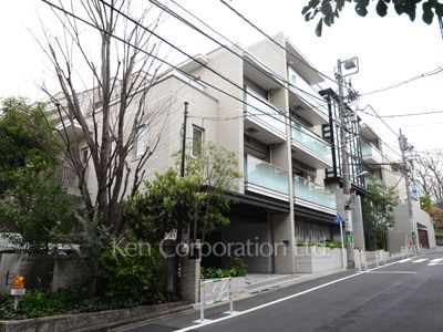 プラウド代官山の写真 外観ひき
