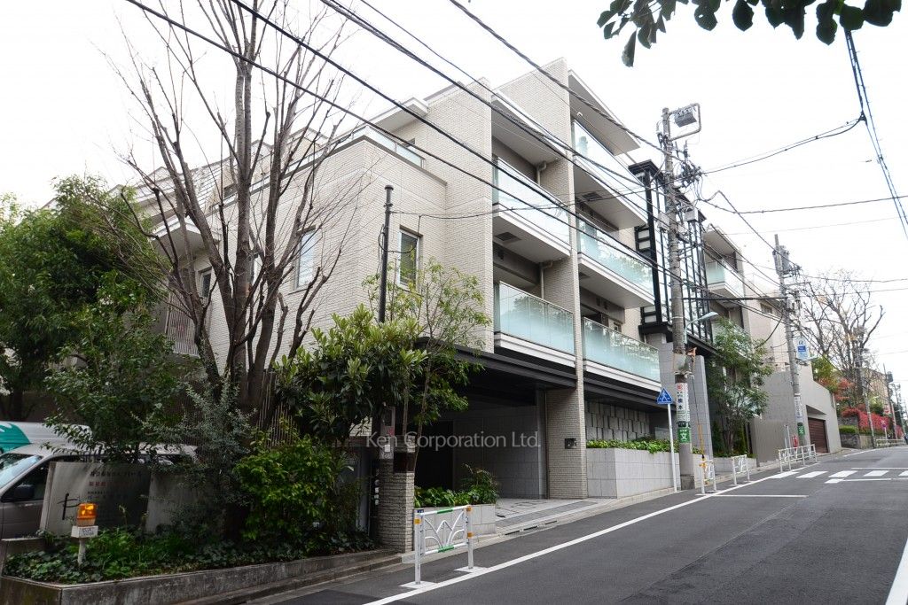 プラウド代官山の写真 外観ひき