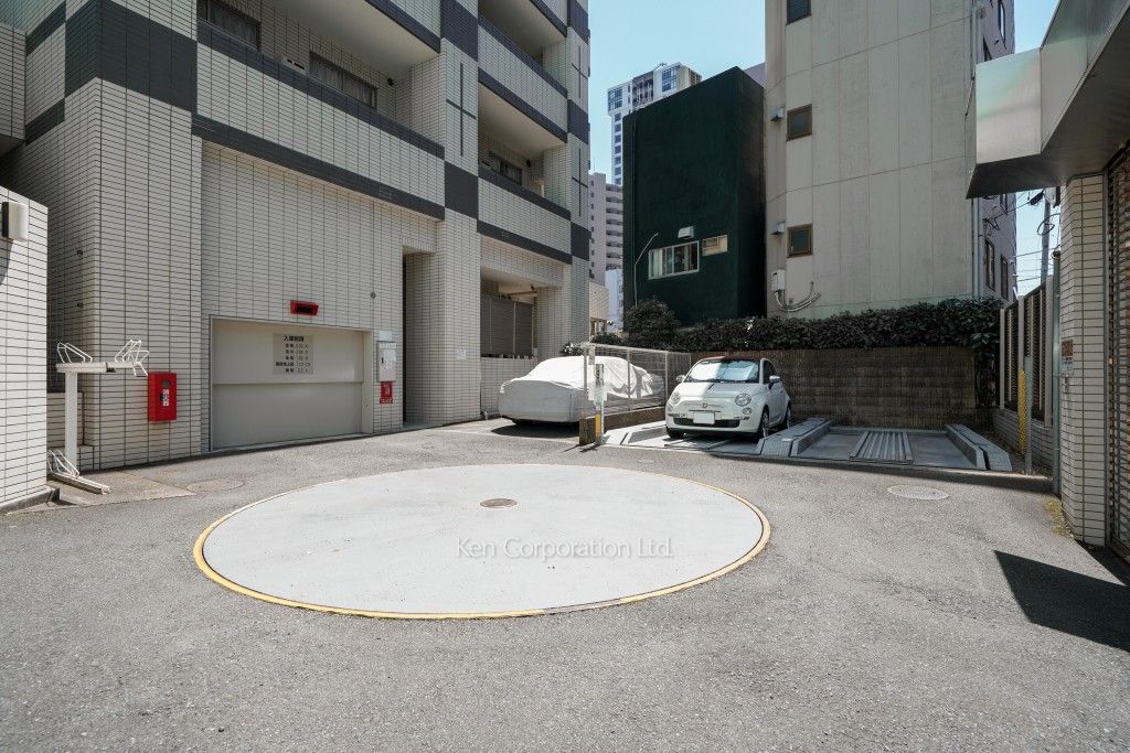 グラーサ白金高輪の写真 駐車場