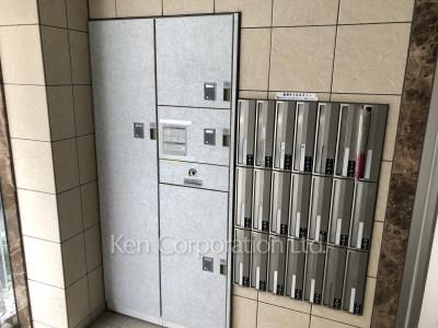 メゾンド日本橋三越前の写真 郵便受け・宅配ボックス