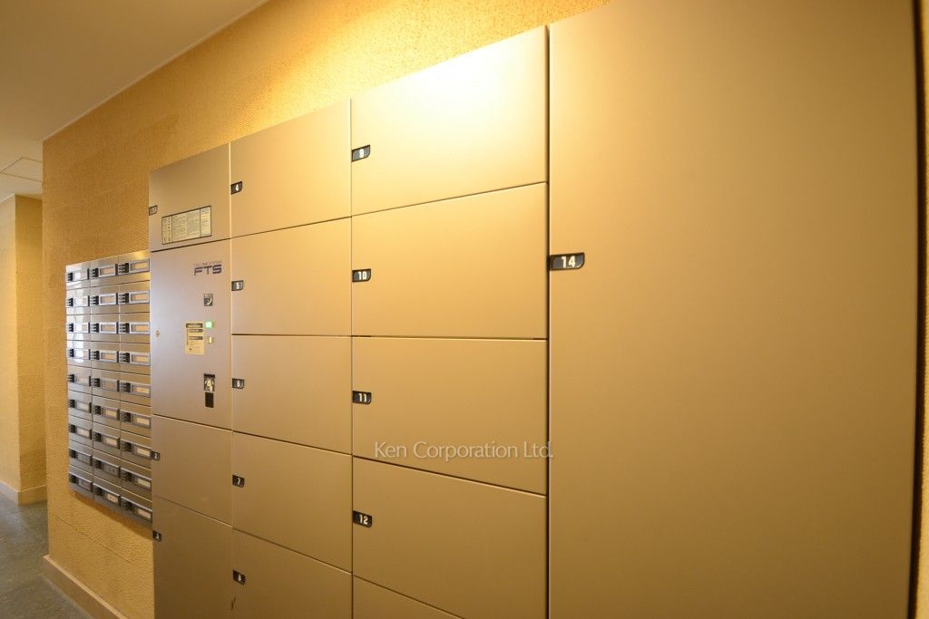 クレストフォルム月島サウススクエアの写真 宅配ボックス